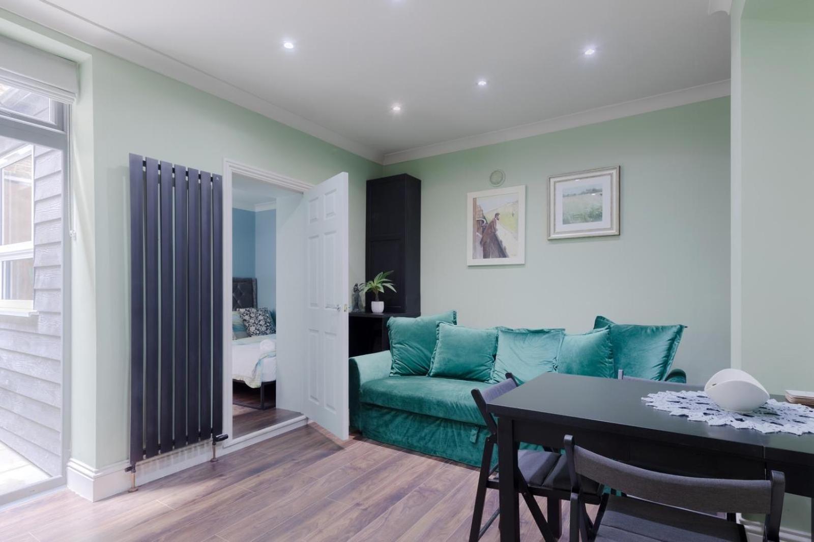 Stylish 2 Bedrooms Flat Sleeps 6 & Garden London Zone 2 Cls Central Kültér fotó